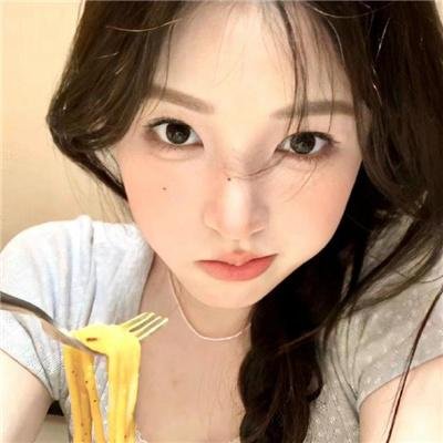 双面女人 海报